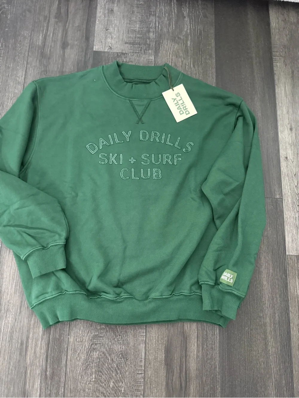 Daily Drills Mockneck Green Ski + Surf Club Crewneck Sweatshirt - Picture 1 of 1